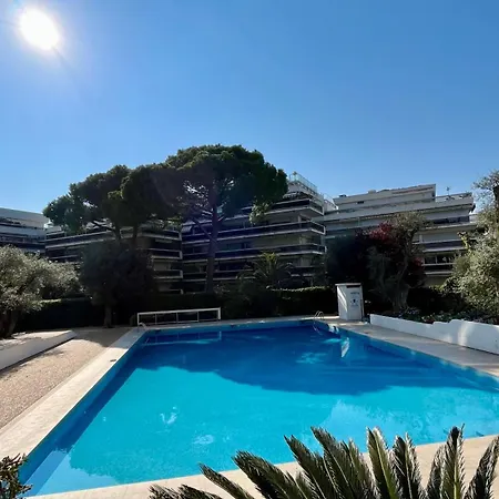 公寓 Renovated 2 With Swimming Pool 4 People 昂蒂布